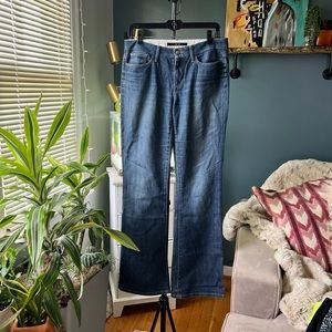 Joe’s Jeans Muse Bootcut Sz 28